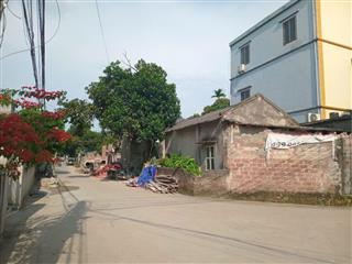 Bán mảnh đất hơn 800m2 tại khu Xuân Mai, TT Xuân Mai, Hà Nội. Có 2 đường ô tô vào tận đất