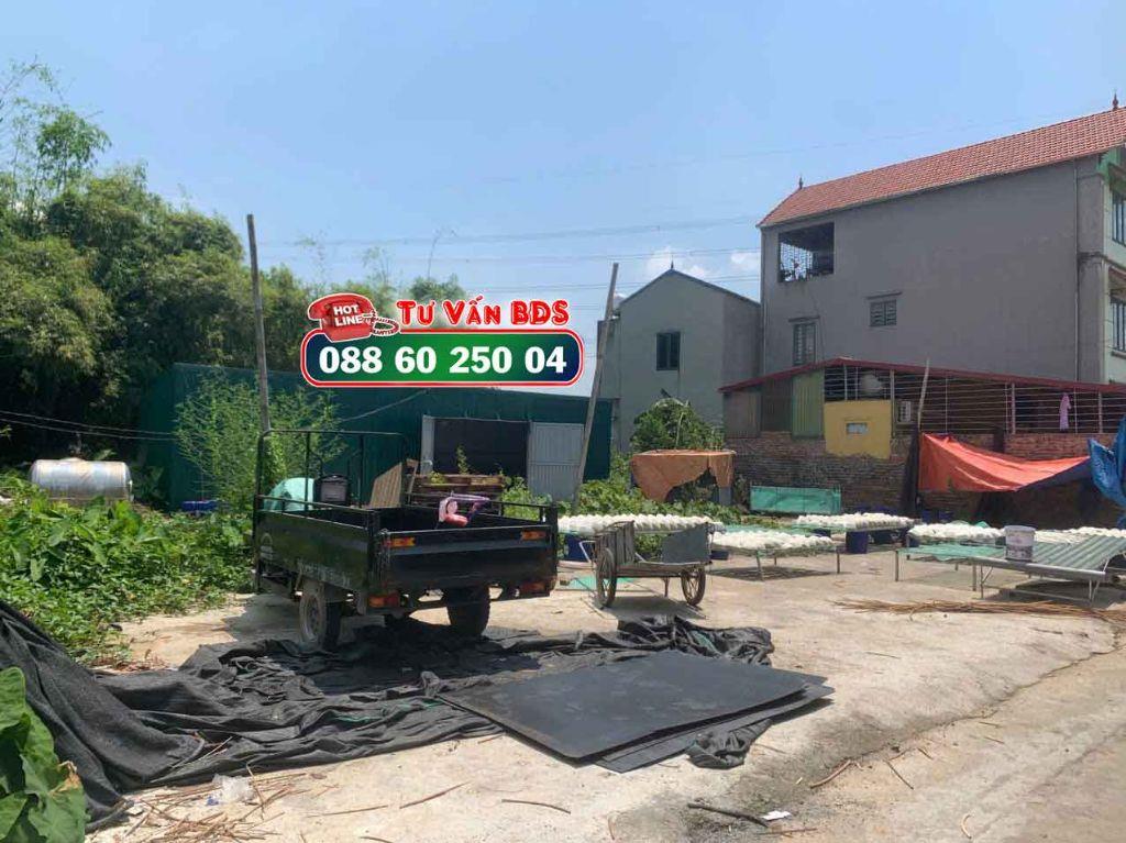 Đất Phú Nghĩa,  Thửa đất 378,6m² Bám QL6 cách 800m, đường ô tô