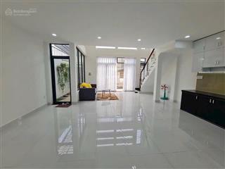 Giảm 500tr  nhà võ văn hát ngay đh tài chính marketing  58m2 2 tầng cực kỳ ngon