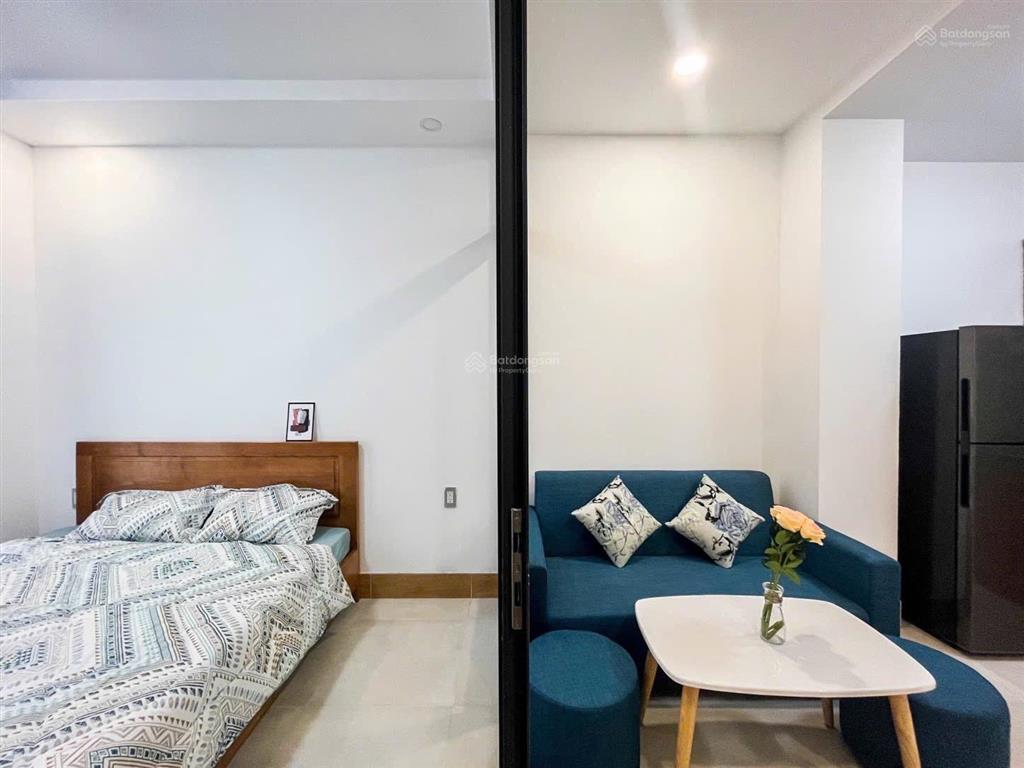 Cho thuê căn hộ dịch vụ 1 pn 40m2 tại phan xích long sát bên q1  máy giặt riêng, bếp hút mùi