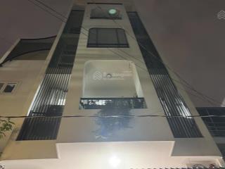Gấp bán toà nhà văn phòng 100 triệu/tháng  nguyễn trọng tuyển  205m2  25.2 tỷ hẻm 8m
