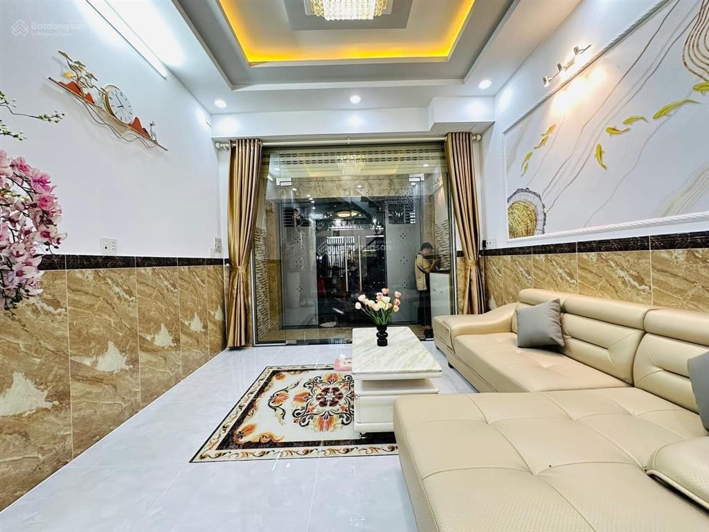 Đẳng cấp nhất q.5  sư vạn hạnh  51m2  5 tầng  hxh thông  chỉ 9.65 tỷ