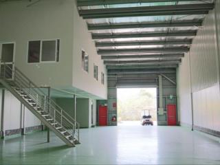 Cho thuê kho, nhà xưởng giá rẻ tại đà nẵng, từ 200m2 đến 5000m2, giá từ 40k/m2/th