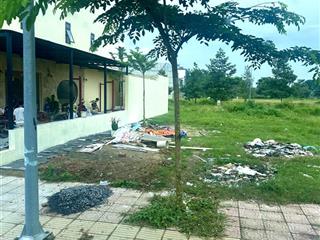 Bán đất ngay tthc thành phố mới 95m2 giá 2tỷ4, khu dân cư đông đúc, sổ sẵn, đầy đủ tiện ích