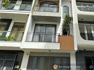Chỉ 8.3 tỷ tl  bán nhà khu bàn cờ hxh 6m 73/x ni sư huỳnh liên  dt 4x13m  3 tầng, xe hơi vào nhà
