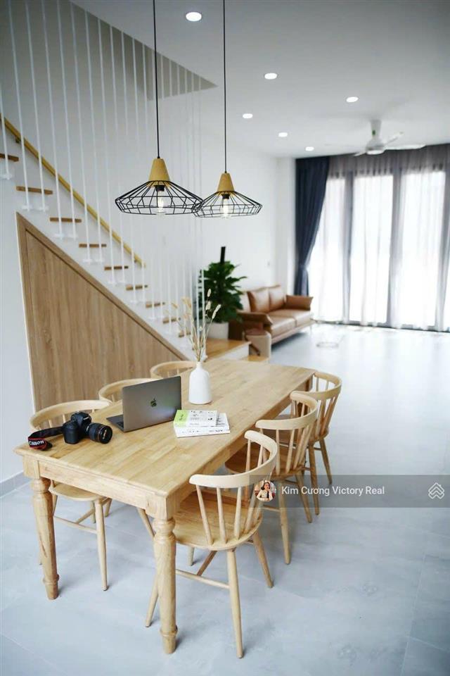 Bán nhà hxh trương công định  dt 60m2 [3.8x16]m  2 lầu nhà mới ở ngay  chỉ 8.860 tỷ tl