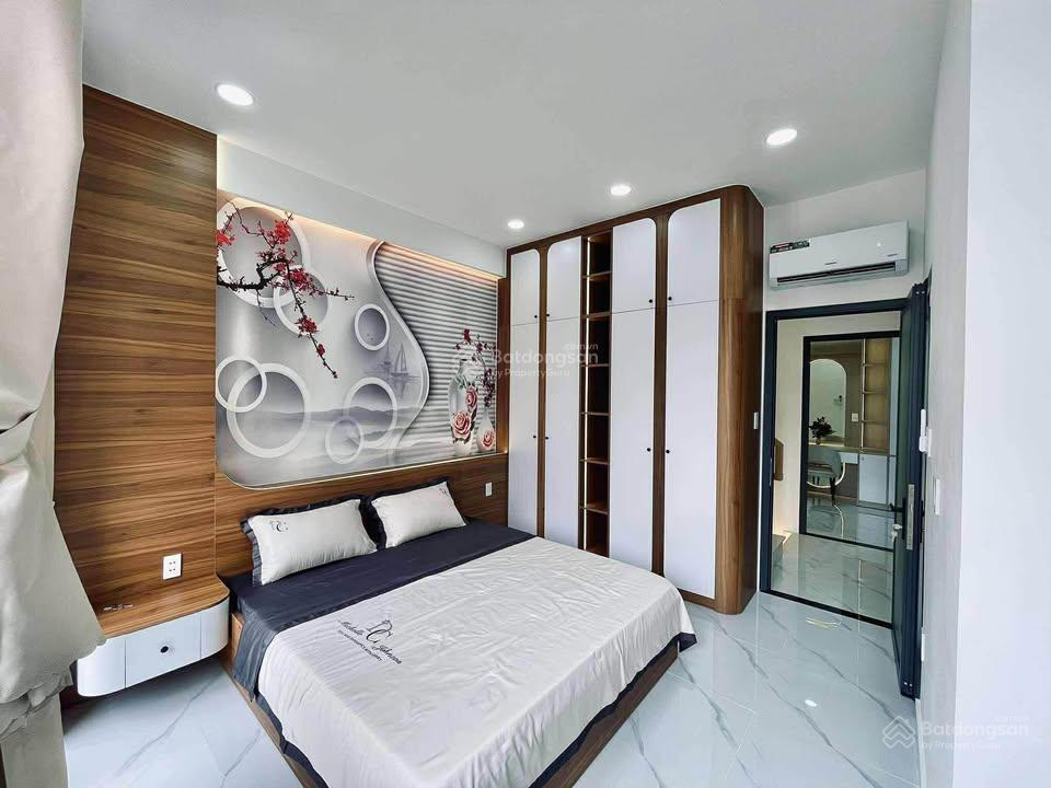 Bán gấp căn nhà 2 lầu siêu đẹp ở ngay chợ bờ ngựa, đường hưng nhơn, 5mx21m, giá 1 tỷ 4