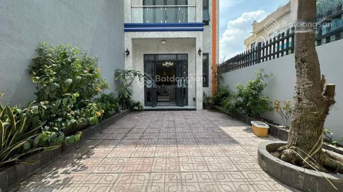 Bán gấp căn nhà đang cho thuê giá 21 triệu/tháng ở ngay chợ bờ ngựa, đường hưng nhơn