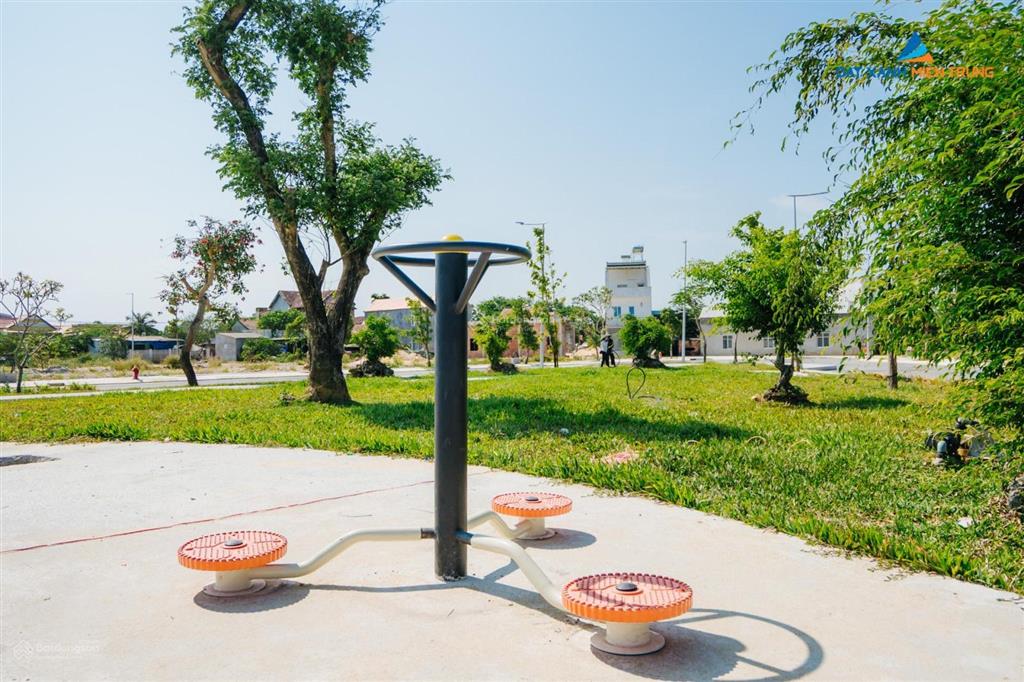 Giá cực sốc  ra mắt đất tuyệt đẹp trung tâm thị trấn bồng sơn, tiện ích đầy đủ, công viên