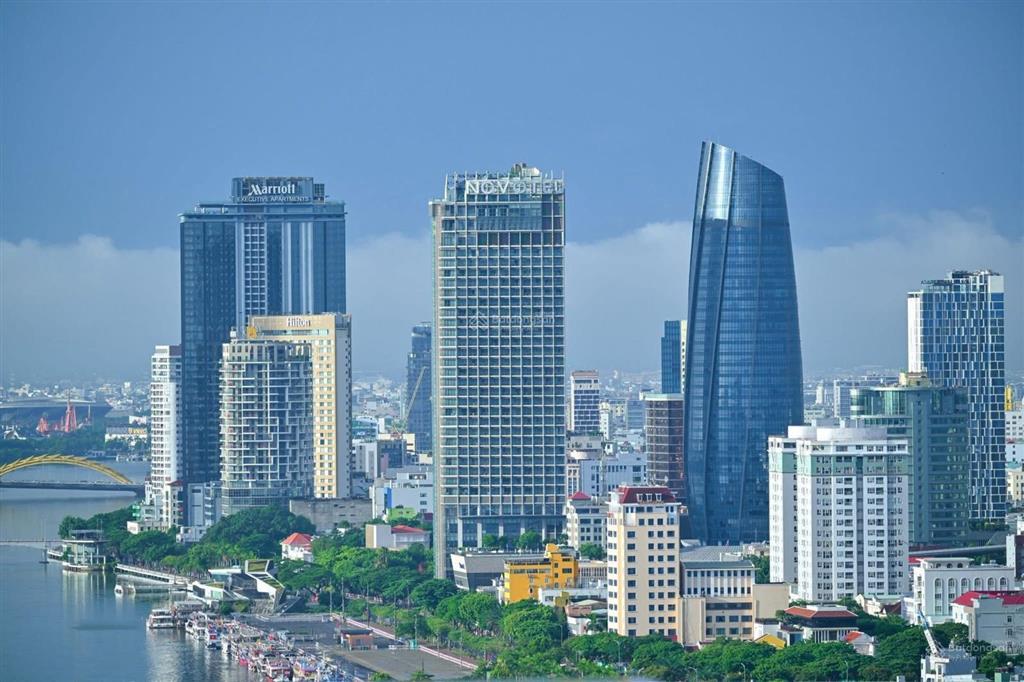 Quá sốc! căn 3pn hiếm trên thị trường view trực diện sông hàn giá chỉ 7.x triệu/m2  layout góc đẹp