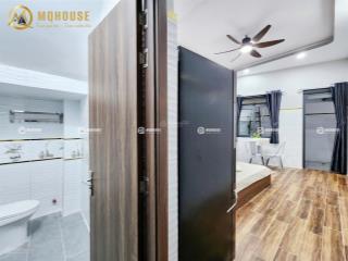 Căn hộ chính chủ 35m2 dưới trệt có sân vườn đầy đủ nội thất, hiện đại sạch sẽ đối diện đầm sen
