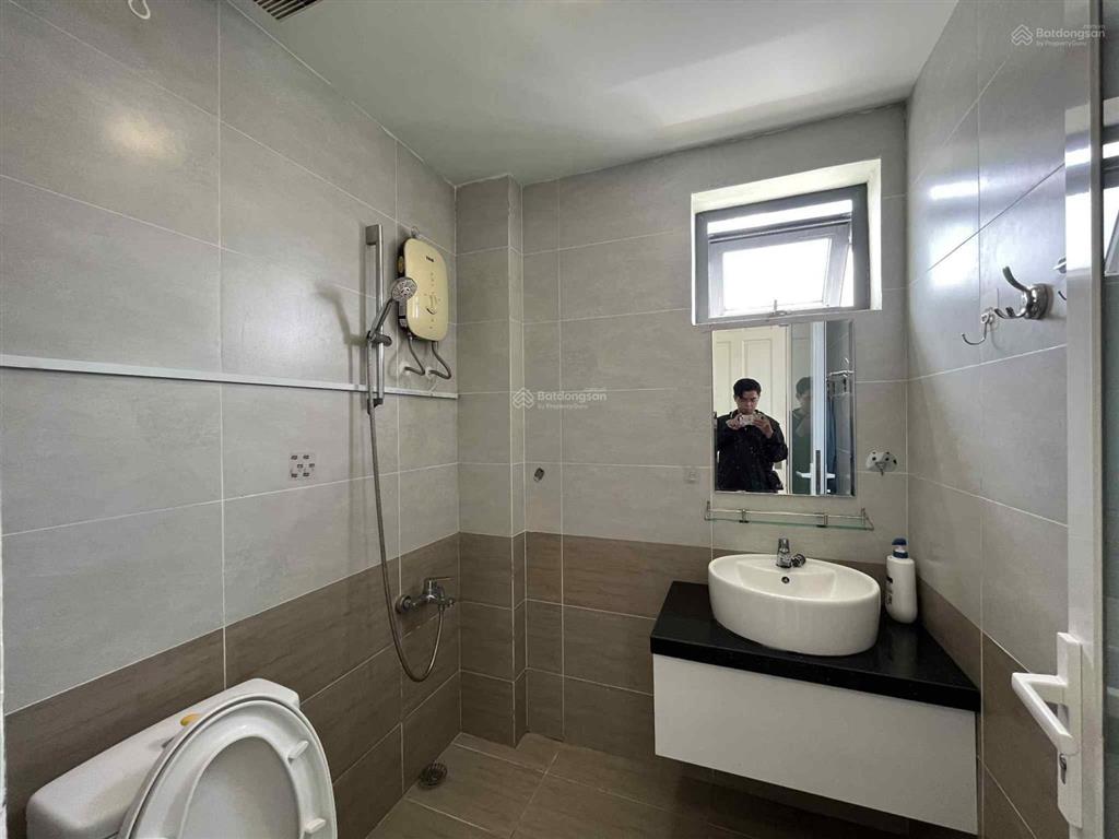 Cho thuê chung cư view cao thoáng  giá rẻ  an ninh đầy đủ tiện nghi gần cầu nguyễn văn cừ quận 8