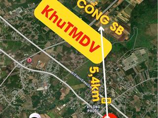 3 mặt tiền đường nhựa và 1000m2 thổ cư, điện 3 pha