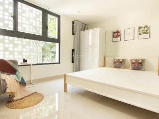 Cho thuê phòng cửa sổ full nội thất ở vũ huy tấn gần cầu bông giáp q1, phú nhuận ở bình thạnh
