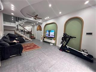 Thanh trì 58m2, 3pn, để lại toàn bộ nội thất, ô tô, vị trí cực đẹp, thiết kế hiện đại, nhỉnh 5 tỷ