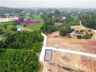 Đã lô góc lại đường thông, chỉ nhỉnh 700tr kiếm đâu ra, ôtô to vào đất diện tích 100m2 full thổ