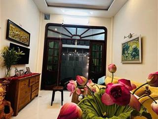 Giữa trung tâm giảng võ nhà đẹp ở ngay hiếm có khó tìm