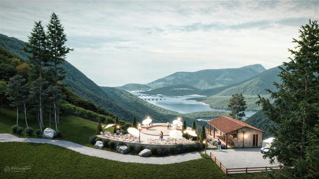 Bán 30 dinh thự hòa bình chỉ 4 tỷ 1000m2 sđcc, dòng tiền 30tr/ tháng, full dịch vụ nhà hàng, cafe