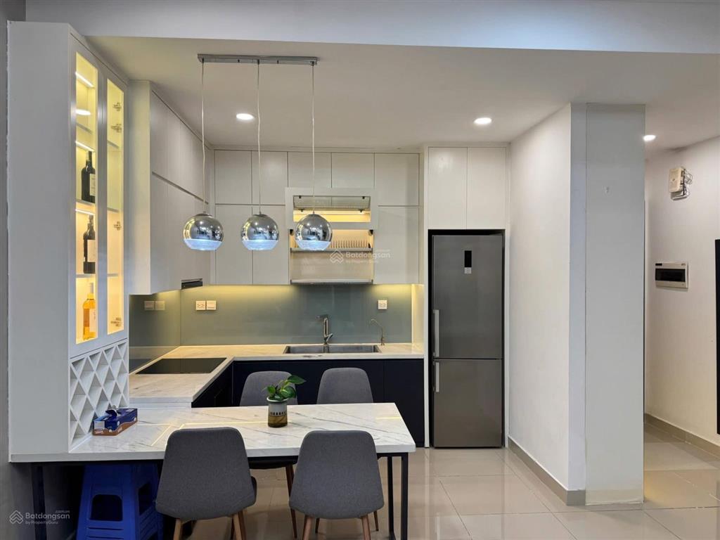 Saigon south residence cho thuê 2pn 2wc 14 triệu  0904 133 ***