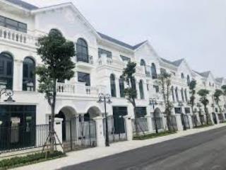 Nhà phố 50m ra hồ trung tâm vin hậu nghĩa  gía tốt nhất còn lại  575 triệu vốn sở hữu nhà