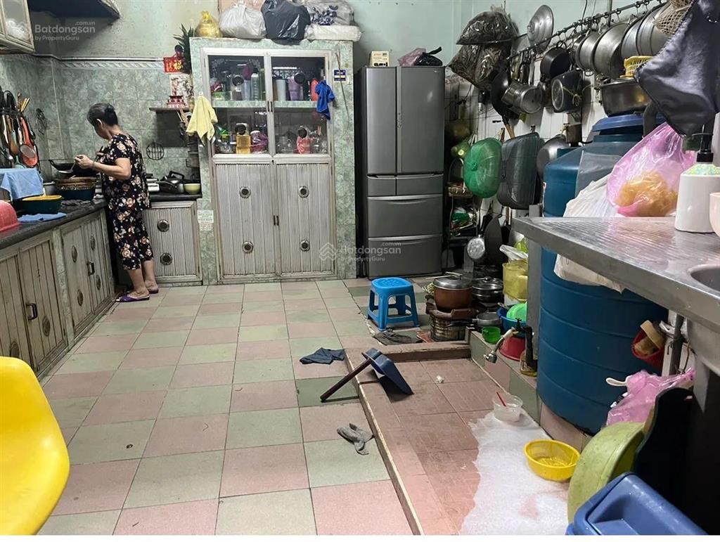 Chính chủ 30 năm gửi bán nhà mt trung tâm quận 11