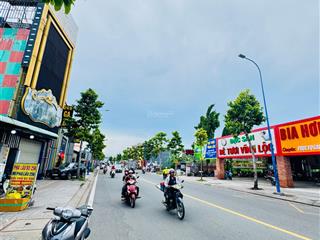 Bán đất rộng mặt tiền đường chính sầm uất lê thị hà