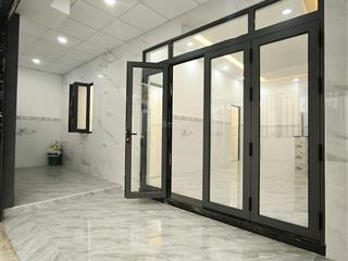 Bán căn nhà shr sau lưng trường nguyễn hữu cầu