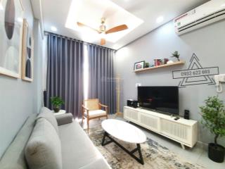 Cho thuê căn hộ 2pn full nội thất đẹp cao cấp, tầng cao thoáng, toà the botanica, khu sân bay