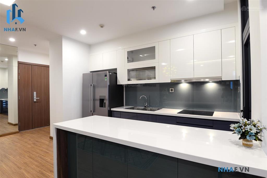 Hiếm! cho thuê chung cư discovery  cầu giấy. 200m2  4 ngủ  đủ đồ đẹp  32 triệu. 0971 337 ***