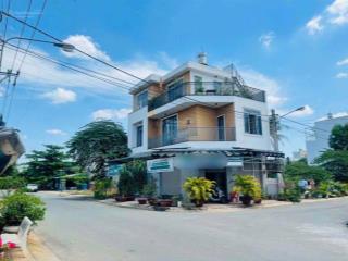 Thủ đức  2 mặt tiền kinh doanh  3 tầng  ngang 7.5m bề thế  chỉ 6.x ty tl
