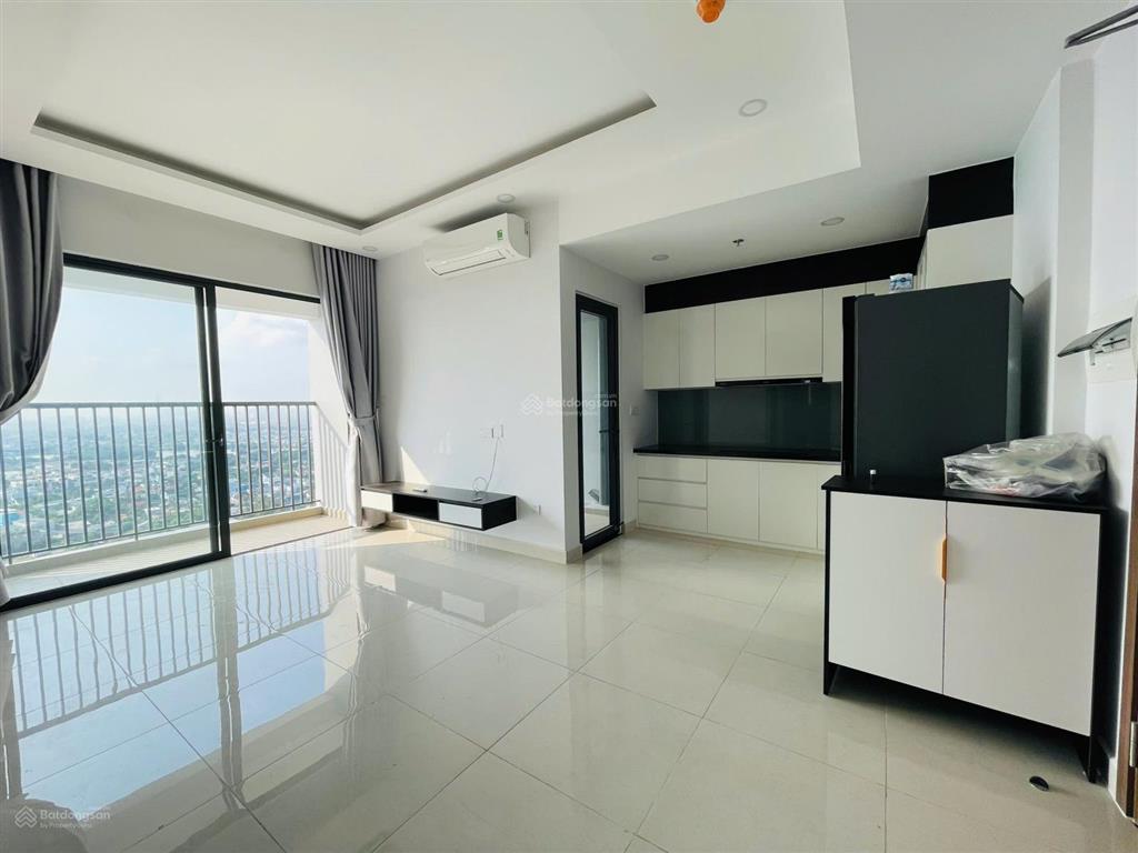 Chuyển nhượng hàng ngộp lỗ sâu, giá 1tỷ980 bao thuế phí căn 1pn sổ sẵn chung cư the rivana