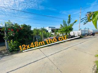 Bán 616.1m2 thổ cư 12x48 đường đan oto 4m wieu kênh thoáng mát nền cao diện, nước, trước đất