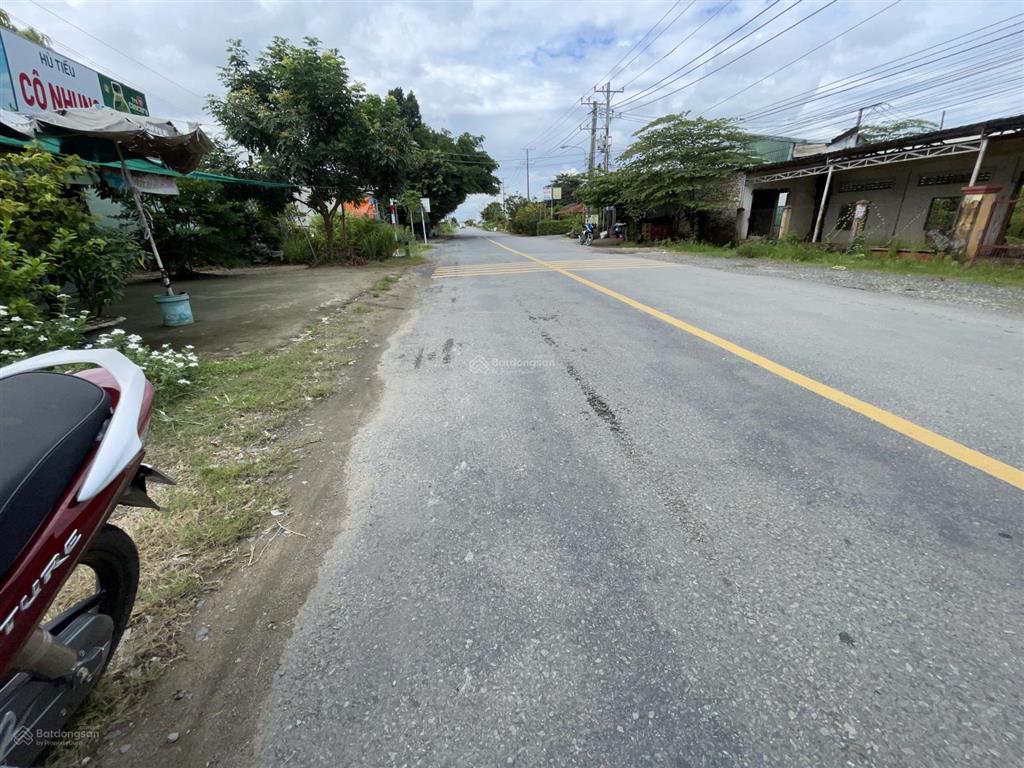 Bán 10 x29 m thổ cư mặt tiền kinh doanh tỉnh lộ 827a cách chợ thanh phú long 1 km nhiều tiện ích