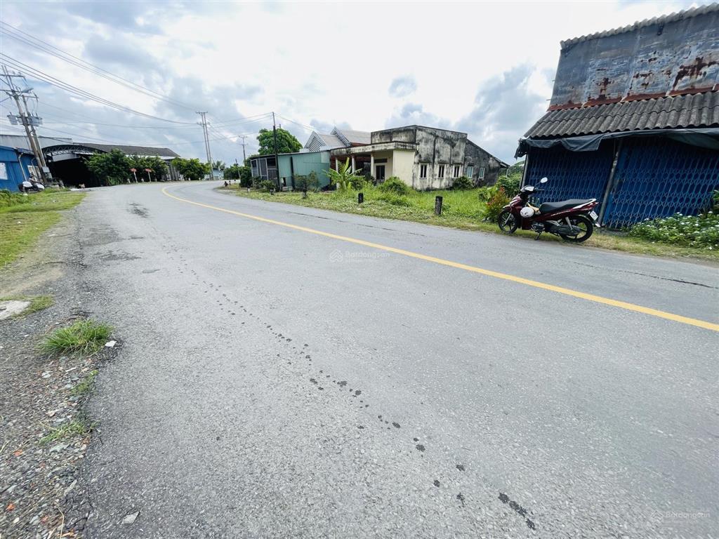 Bán 10 x29 m thổ cư mặt tiền kinh doanh tỉnh lộ 827a cách chợ thanh phú long 1 km nhiều tiện ích