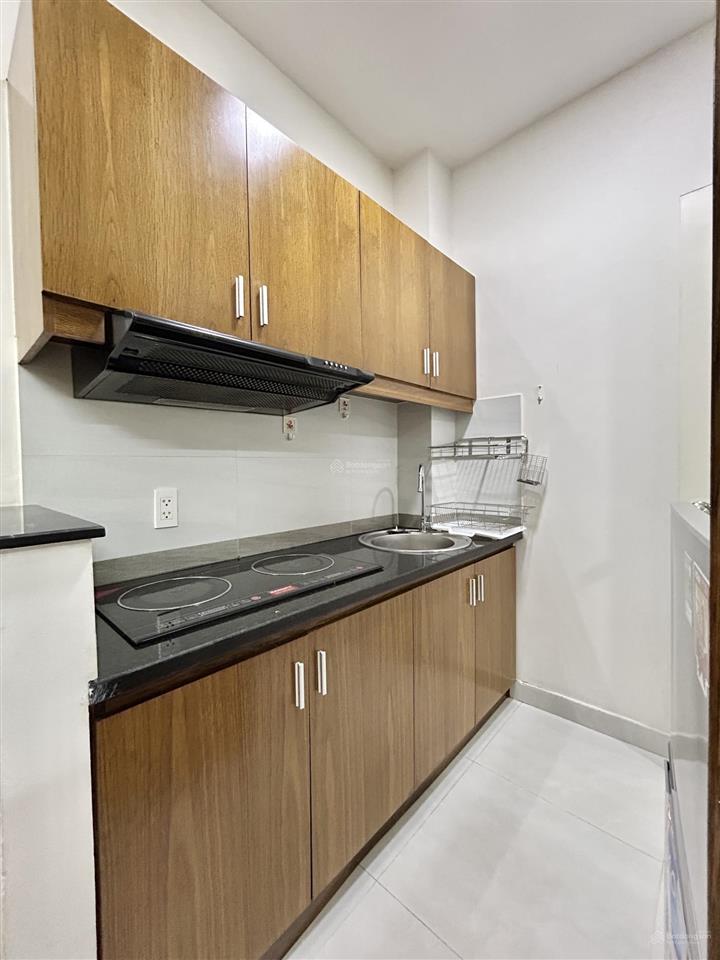 Cho thuê phòng mới, hiện đại, đầy đủ nội thất, bạch đằng, 5 triệu/th, 20 m2, đẹp và đầy đủ tiện ích