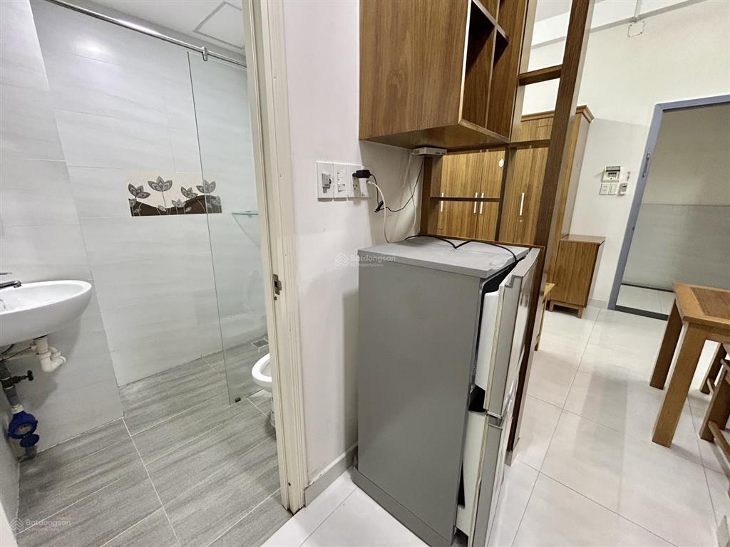 Cho thuê phòng mới, hiện đại, đầy đủ nội thất, bạch đằng, 5 triệu/th, 20 m2, đẹp và đầy đủ tiện ích