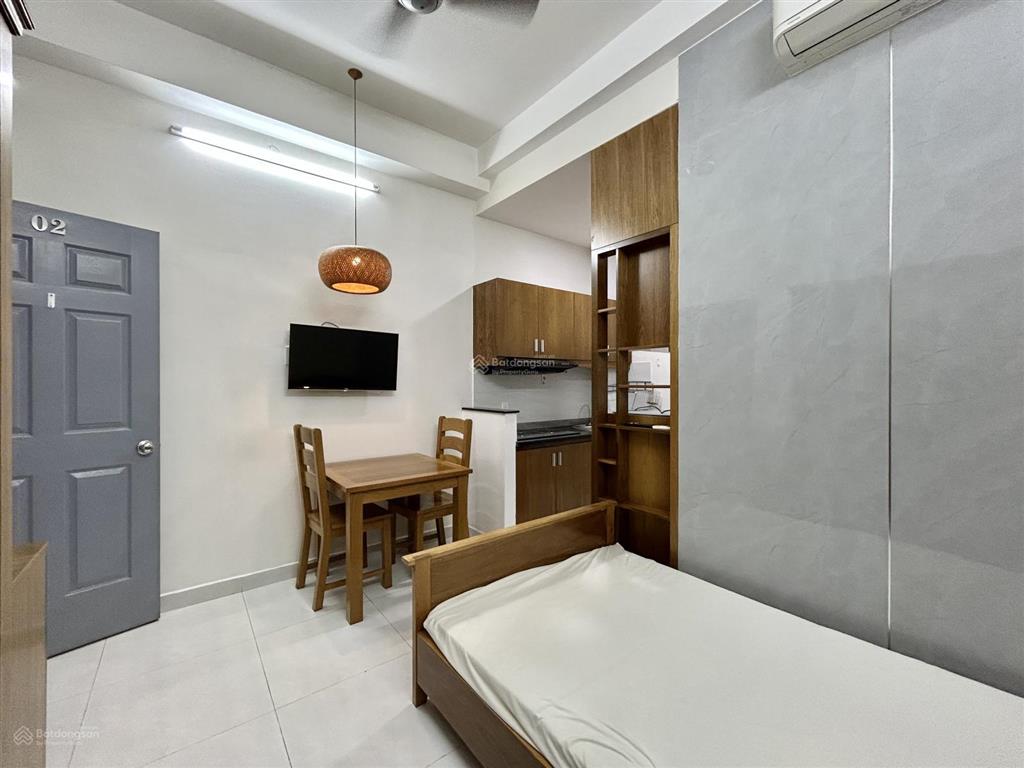 Cho thuê phòng mới, hiện đại, đầy đủ nội thất, bạch đằng, 5 triệu/th, 20 m2, đẹp và đầy đủ tiện ích