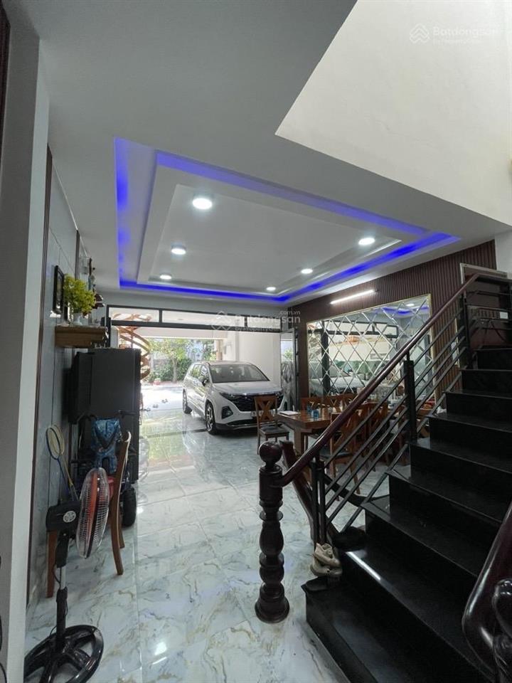 Sở hữu ngay nhà 5x20, mt đường 12m, lê văn lương, gần vivo city, chỉ 8.2 ty.