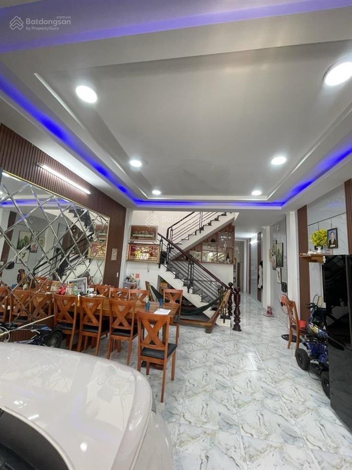 Sở hữu ngay nhà 5x20, mt đường 12m, lê văn lương, gần vivo city, chỉ 8.2 ty.