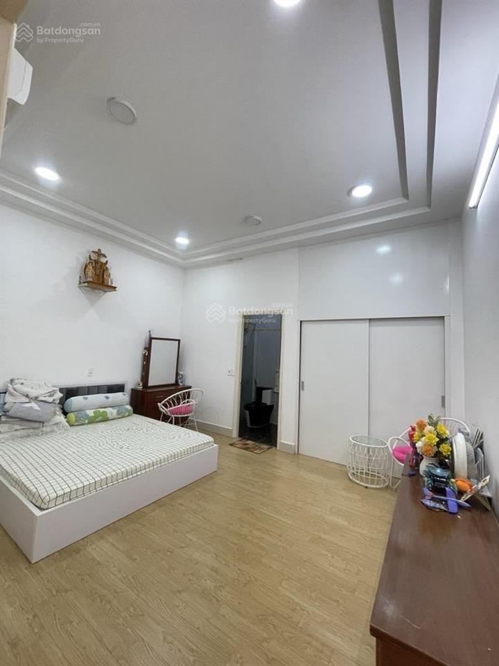 Sở hữu ngay nhà 5x20, mt đường 12m, lê văn lương, gần vivo city, chỉ 8.2 ty.