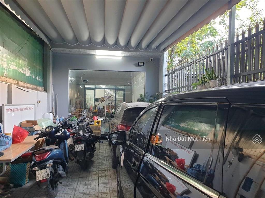 Nhà bán dt 5m*35m, 2 lầu, mặt tiền xtt6 (lê thị mai) gần công viên sinh thái hóc môn