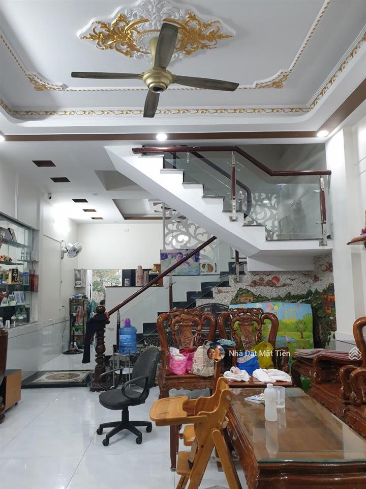 Nhà bán dt 5m*35m, 2 lầu, mặt tiền xtt6 (lê thị mai) gần công viên sinh thái hóc môn