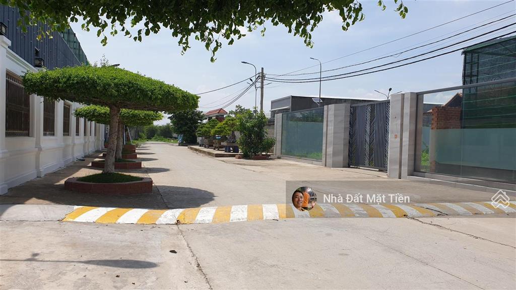 Đất full thổ cư dt 30x70m, đường lê thị kim  gần ngã 4 hóc môn (ql22) ubnd xã xuân thới sơn