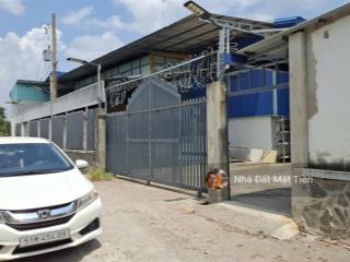 Hot  bán gấp nhà xưởng dt 1900m2 (35x55m) xã đức hòa thượng, đức hòa, long an