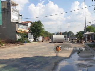 Bán gấp lô đất 16m*20m full thổ cư, mặt tiền nguyễn ảnh thủ, gần chợ bà điểm