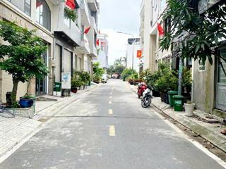 Nhỉnh 5 tỷ  nhà mới 4 tầng  60m2  5x12  hẻm nhựa 8m ngay hương lộ 2, giáp tân phú, lê văn quới