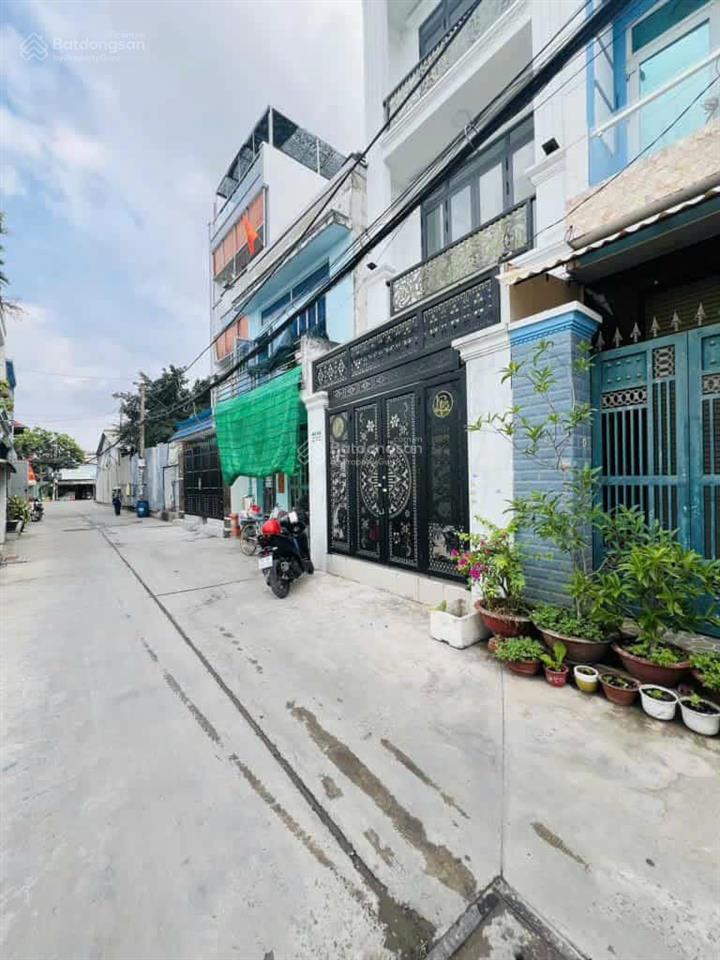 Chỉ 5.5 tỷ  nhà mới 4 tầng  72m2  4x18 hẻm 7m  ngay vòng xoay an lạc, gần khu tên lửa, aeon bt