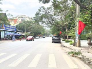 Biệt thự đơn lập kđt pháp vân  286m2 x 4 tầng, mt 13m, đường 20m ôtô tránh đỗ. sđcc