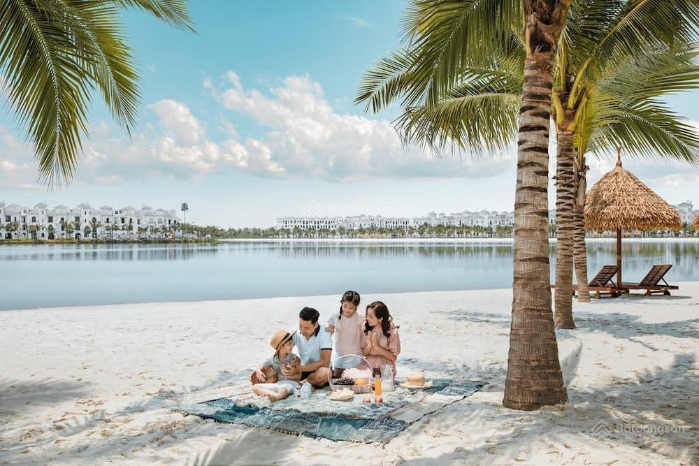 Chính chủ cho thuê biệt thự full đồ 3 mặt sân vườn mát mẻ vừa ở + kinh doanh, chỉ 2x triệu (mtg)