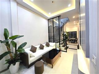 Hồng mai  42m2  lô góc  5 phòng ngủ full nội thất chỉ 9.7 tỷ